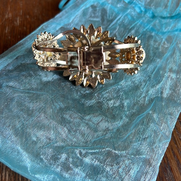 Collection of Souvenir Bracelets from France, Germany and Ireland - Picture 9 of 9